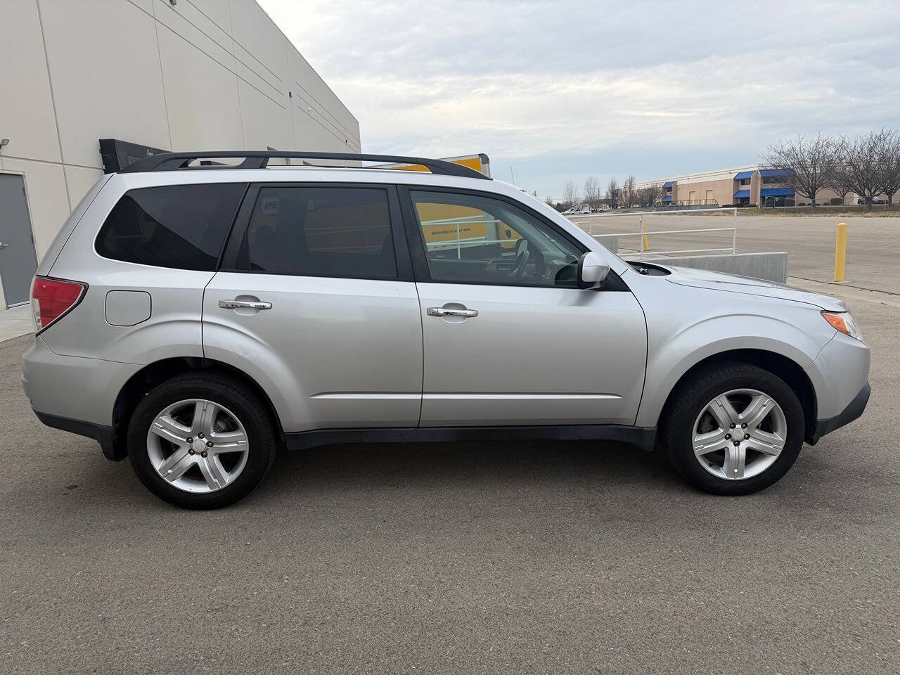 Used 2009 Subaru Forester 2.5X AWD/4WD image 12