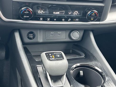 New 2026 Nissan Rogue SV FWD image 32
