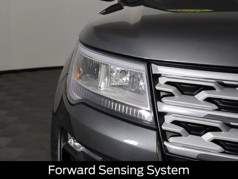 Certified 2018 Ford Explorer XLT w/ Equipment Group 202A image 13