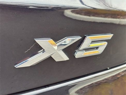 Used 2021 BMW X5 sDrive40i w/ M Sport Package image 14