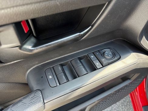 New 2025 Toyota Tacoma SR5 image 21