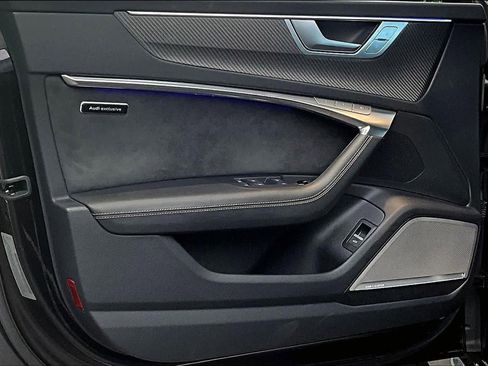 Used 2024 Audi RS 7 Performance image 22