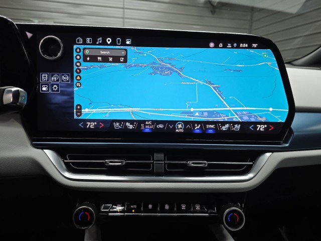 Used 2025 Chevrolet Equinox EV LT w/ Convenience Package II FWD image 25