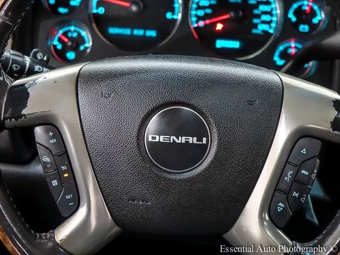 Used 2009 GMC Yukon Denali AWD/4WD image 20
