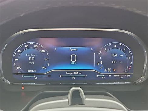 Certified 2024 Chevrolet Suburban High Country w/ Advanced Technology Package image 17