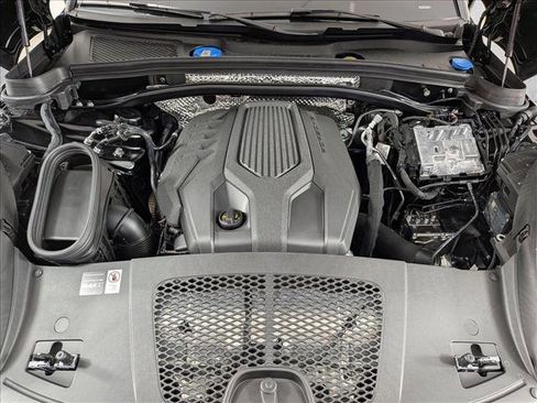 New 2026 Porsche Macan AWD/4WD image 26