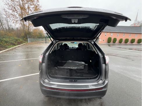 Used 2018 Ford Edge SE AWD/4WD image 12
