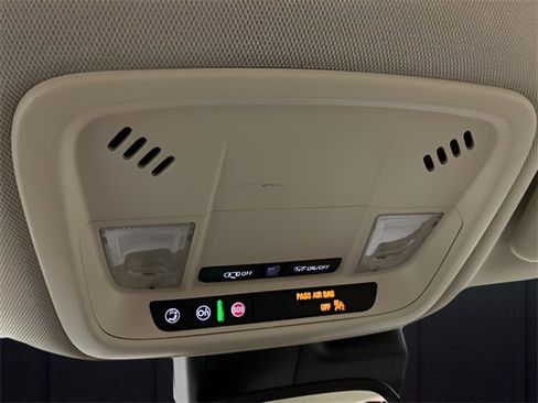 Used 2024 Chevrolet Malibu LT image 21