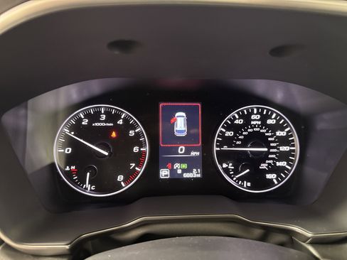 Used 2025 Subaru Outback Limited image 19