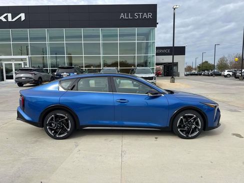 New 2026 Kia K4 EX w/ GT-Line Premium Package FWD image 10