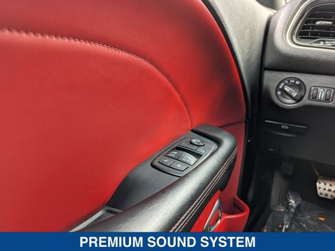 Used 2016 Dodge Challenger R/T Scat Pack w/ Leather Interior Group RWD image 21