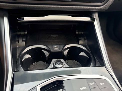 Used 2024 BMW i4 xDrive40i image 28