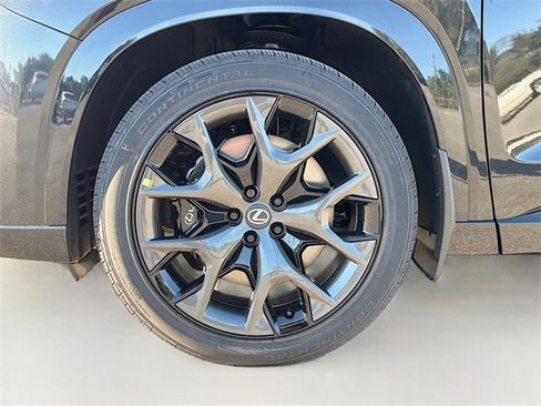 New 2026 Lexus TX 500h AWD image 45