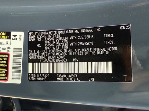 Used 2025 Toyota Grand Highlander FWD image 37