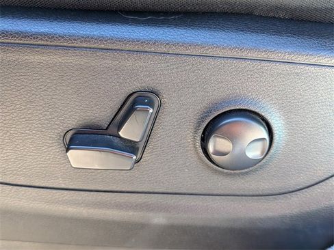 Used 2022 RAM 1500 Big Horn image 13