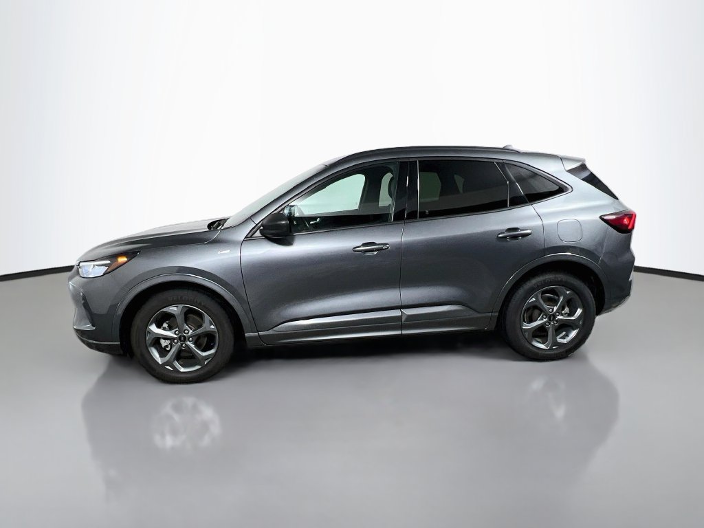 Used 2023 Ford Escape ST-Line w/ Equipment Group 301A FWD image 6