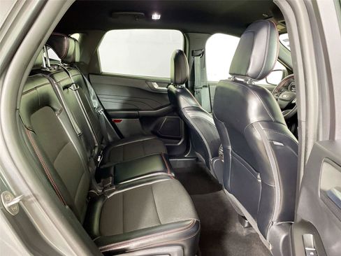 Used 2025 Ford Escape ST-Line Select AWD/4WD image 25