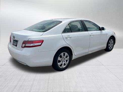 Used 2011 Toyota Camry FWD image 6