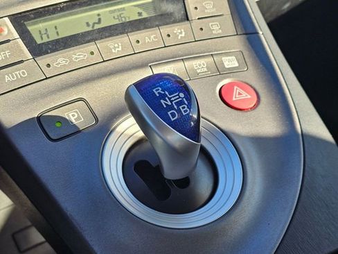 Used 2013 Toyota Prius Three w/ Solar Roof Pkg image 36