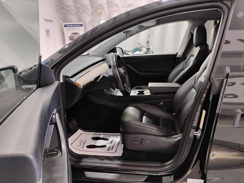 Used 2021 Tesla Model Y 2WD image 51