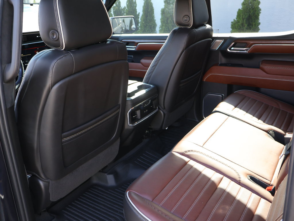 Certified 2023 GMC Sierra 1500 Denali Ultimate AWD/4WD image 9