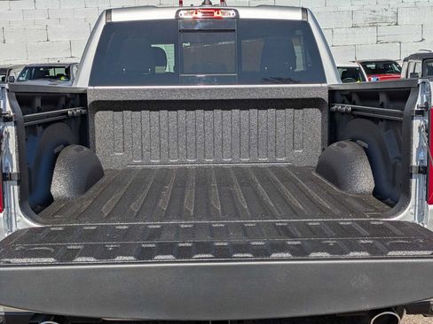 New 2026 RAM 1500 Big Horn AWD/4WD image 6