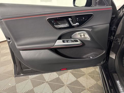 Certified 2024 Mercedes-Benz E 350 4MATIC Sedan image 24