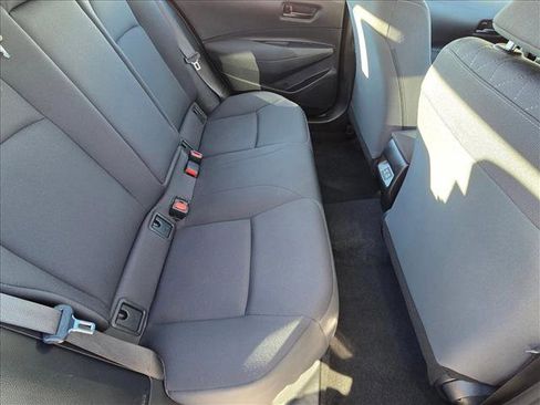 Used 2023 Toyota Corolla LE image 18
