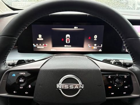 Certified 2025 Nissan Murano Platinum w/ Cargo Package image 24