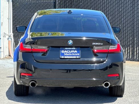 Used 2023 BMW 330e w/ Premium Package RWD image 4