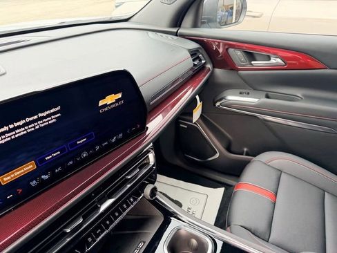 New 2026 Chevrolet Traverse RS image 19