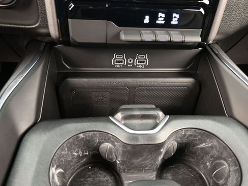 Used 2025 RAM 1500 Laramie w/ Sport Appearance Package image 28