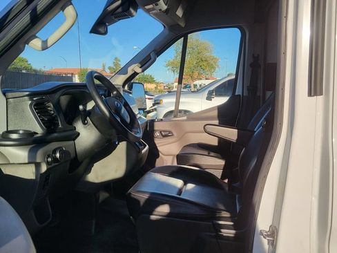 Used 2023 Ford Transit 250 Medium Roof w/ Load Area Protection Package RWD image 20