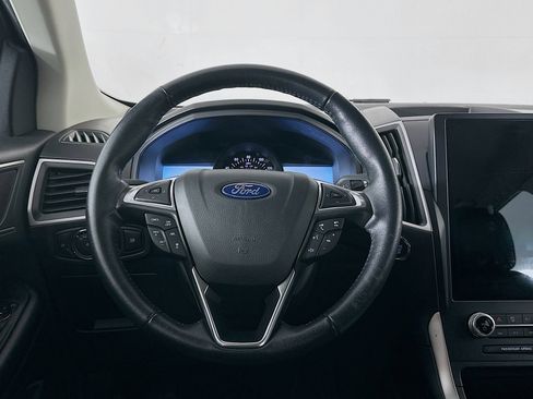 Used 2022 Ford Edge SEL image 18