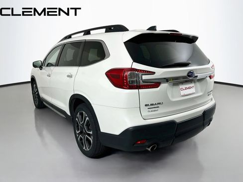 Used 2023 Subaru Ascent Touring AWD/4WD image 10