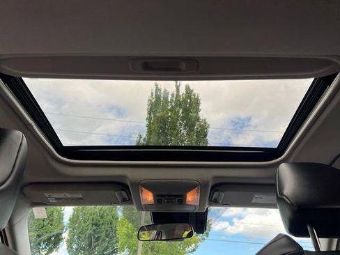 Used 2020 Toyota RAV4 TRD Off-Road w/ TRD Off-Road Weather Package AWD/4WD image 15