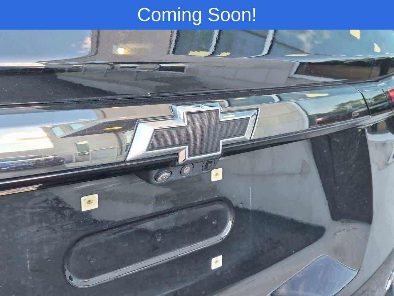 Used 2023 Chevrolet Traverse RS w/ LPO, Floor Liner Package AWD/4WD image 11