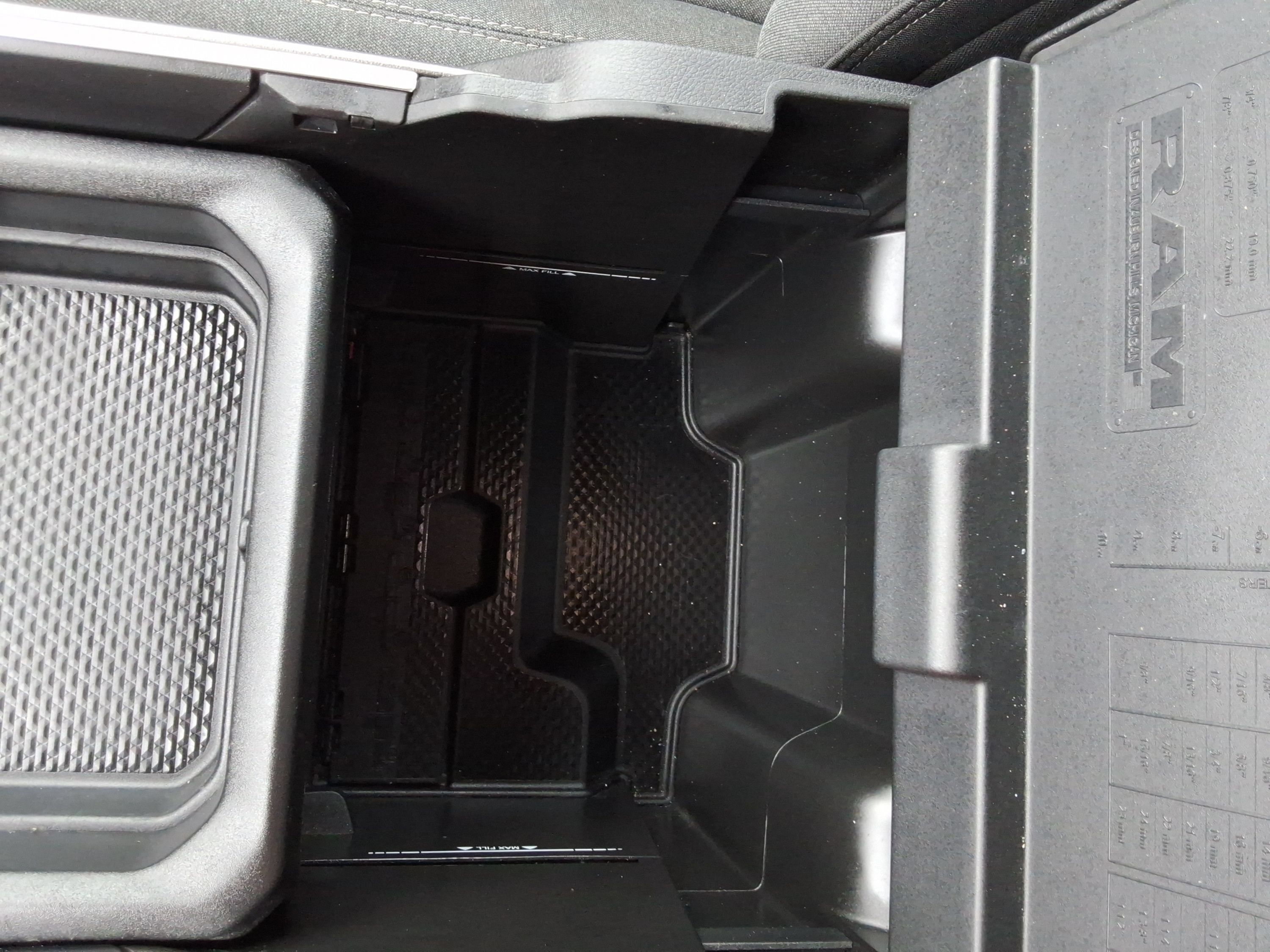 Used 2020 RAM 1500 Big Horn AWD/4WD image 32