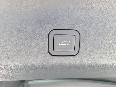 New 2026 Chevrolet Suburban LT w/ Comfort Package RWD image 12