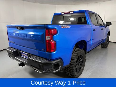 Used 2026 Chevrolet Silverado 1500 LT Trail Boss w/ Convenience Package II AWD/4WD image 9