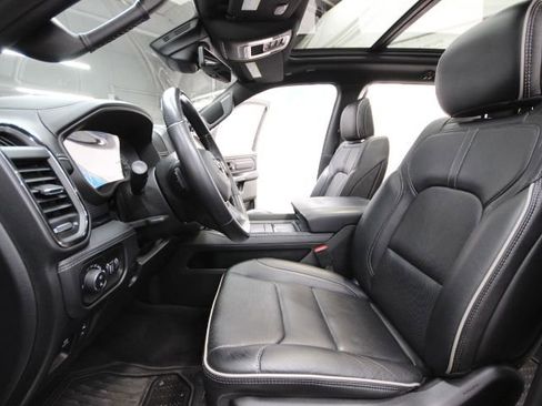 Used 2022 RAM 1500 Limited image 12