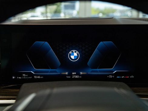 Used 2024 BMW X5 xDrive40i w/ Premium Package AWD/4WD image 25