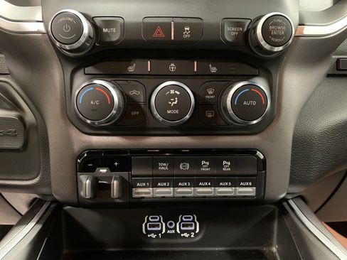 Used 2022 RAM 2500 Big Horn w/ Level C Equiment Group image 26