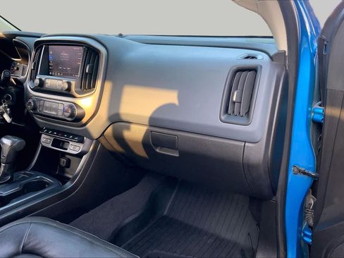 Used 2021 Chevrolet Colorado Z71 w/ Safety Package AWD/4WD image 19