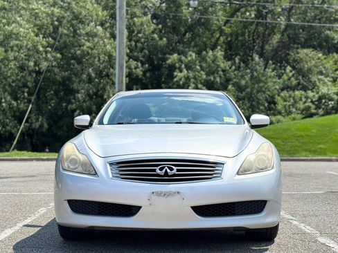 Used 2009 INFINITI G37 x Coupe w/ Premium Pkg AWD/4WD image 2
