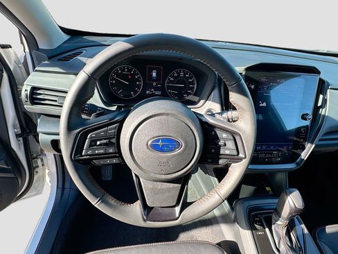 Certified 2025 Subaru Crosstrek 2.5i Limited w/ Crosstrek Mirror Package image 15