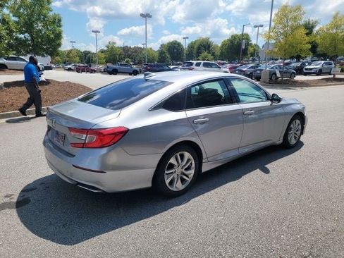 Used 2018 Honda Accord LX image 11