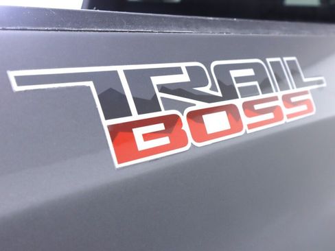 Used 2021 Chevrolet Silverado 1500 Custom Trail Boss w/ Safety Confidence Package image 37