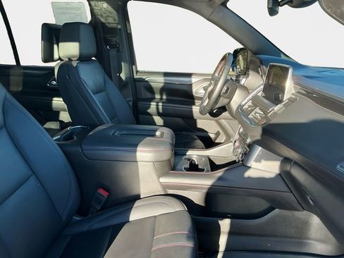 Used 2023 Chevrolet Tahoe RST w/ Luxury Package image 16