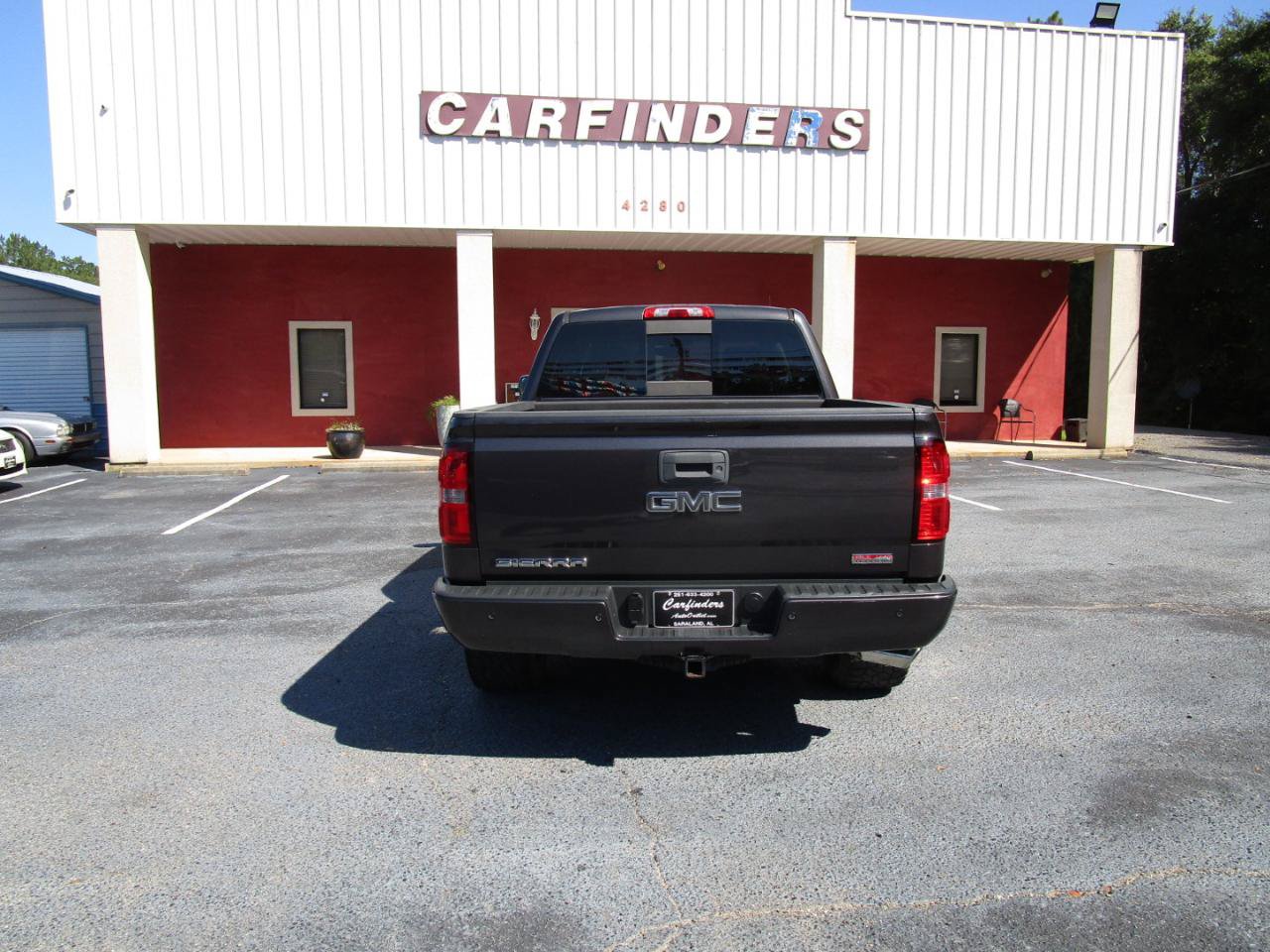 Used 2014 GMC Sierra 1500 SLT w/ All-Terrain Package AWD/4WD image 5